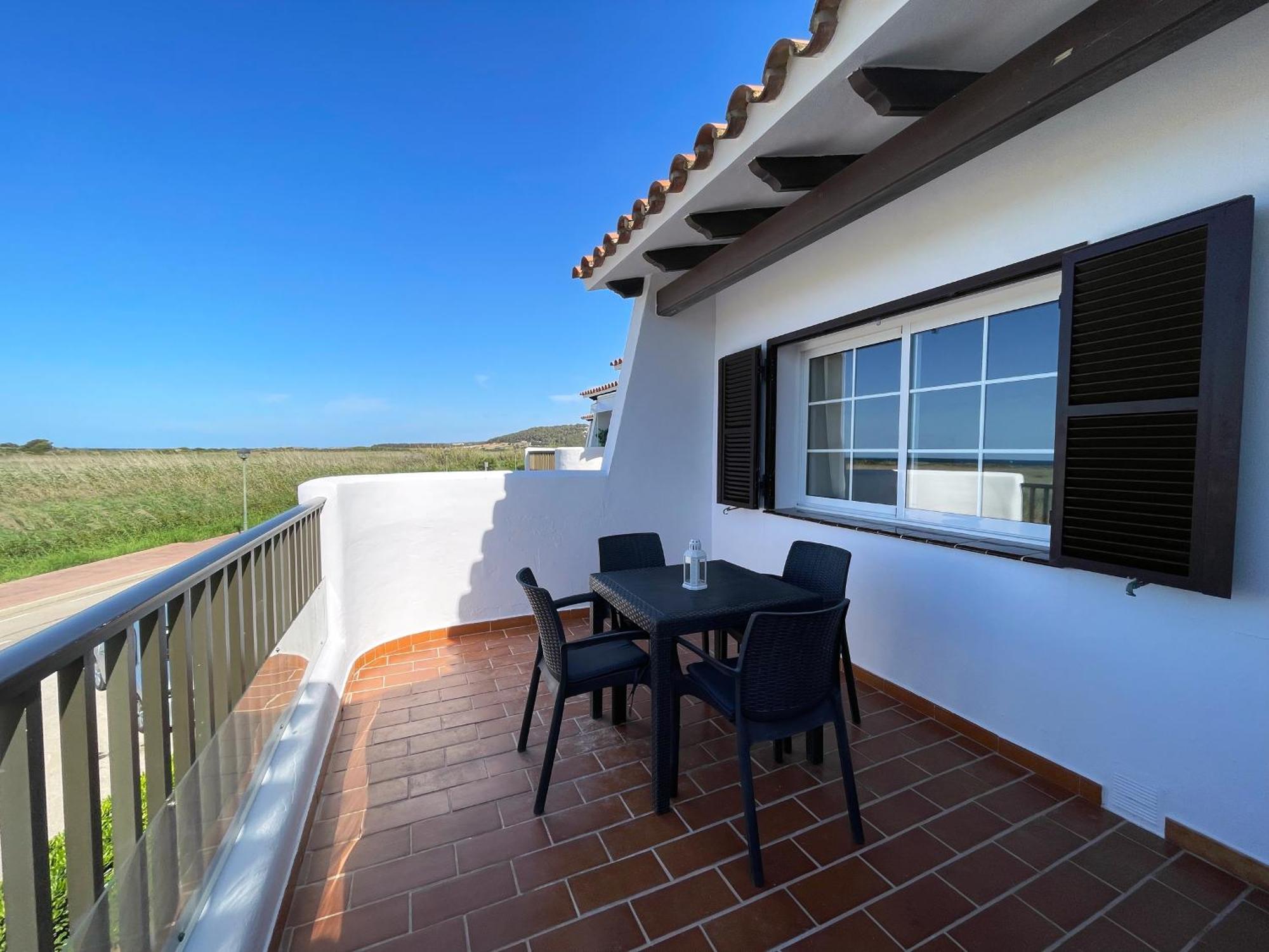 Apartamento Trini En Son Bou, Frente Al Mar, Perfecto Para Vacaciones Alaior Exterior foto