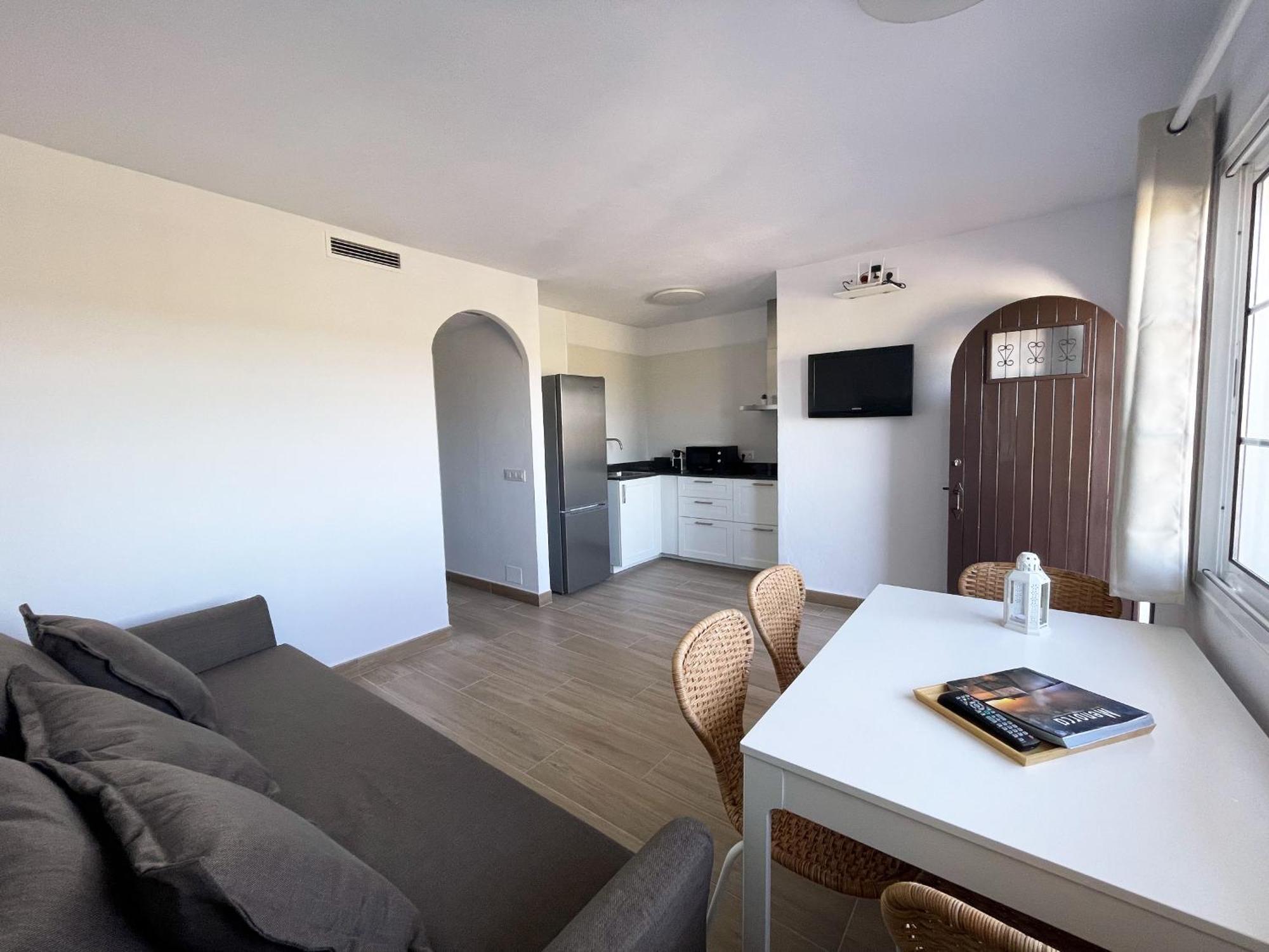 Apartamento Trini En Son Bou, Frente Al Mar, Perfecto Para Vacaciones Alaior Exterior foto