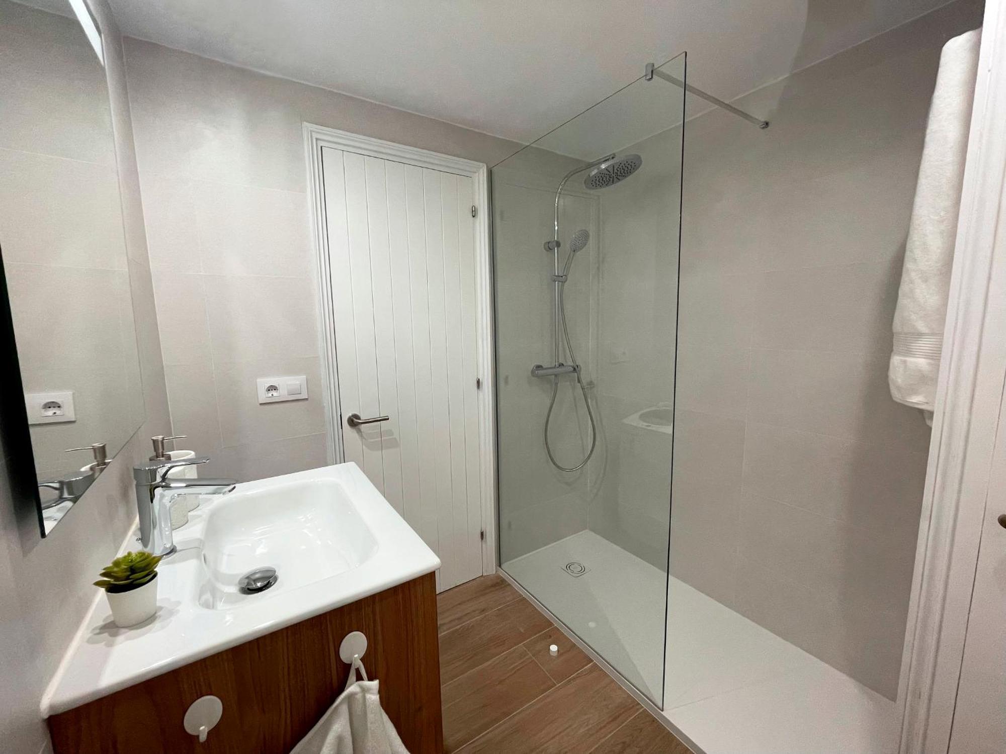 Apartamento Trini En Son Bou, Frente Al Mar, Perfecto Para Vacaciones Alaior Exterior foto