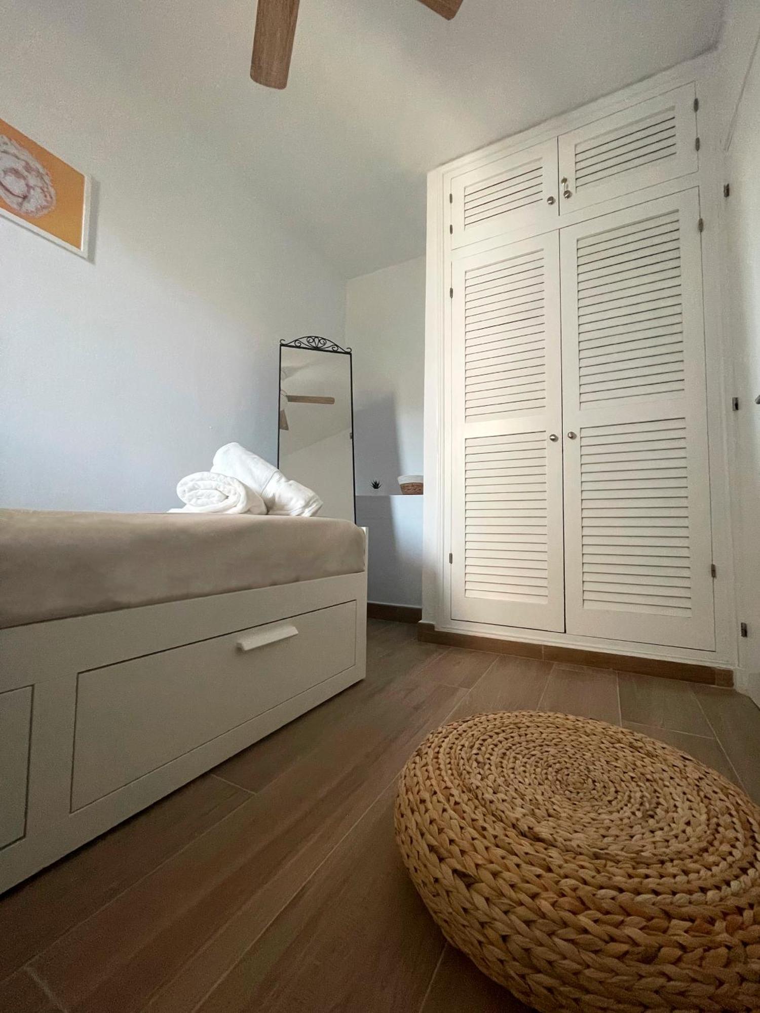 Apartamento Trini En Son Bou, Frente Al Mar, Perfecto Para Vacaciones Alaior Exterior foto