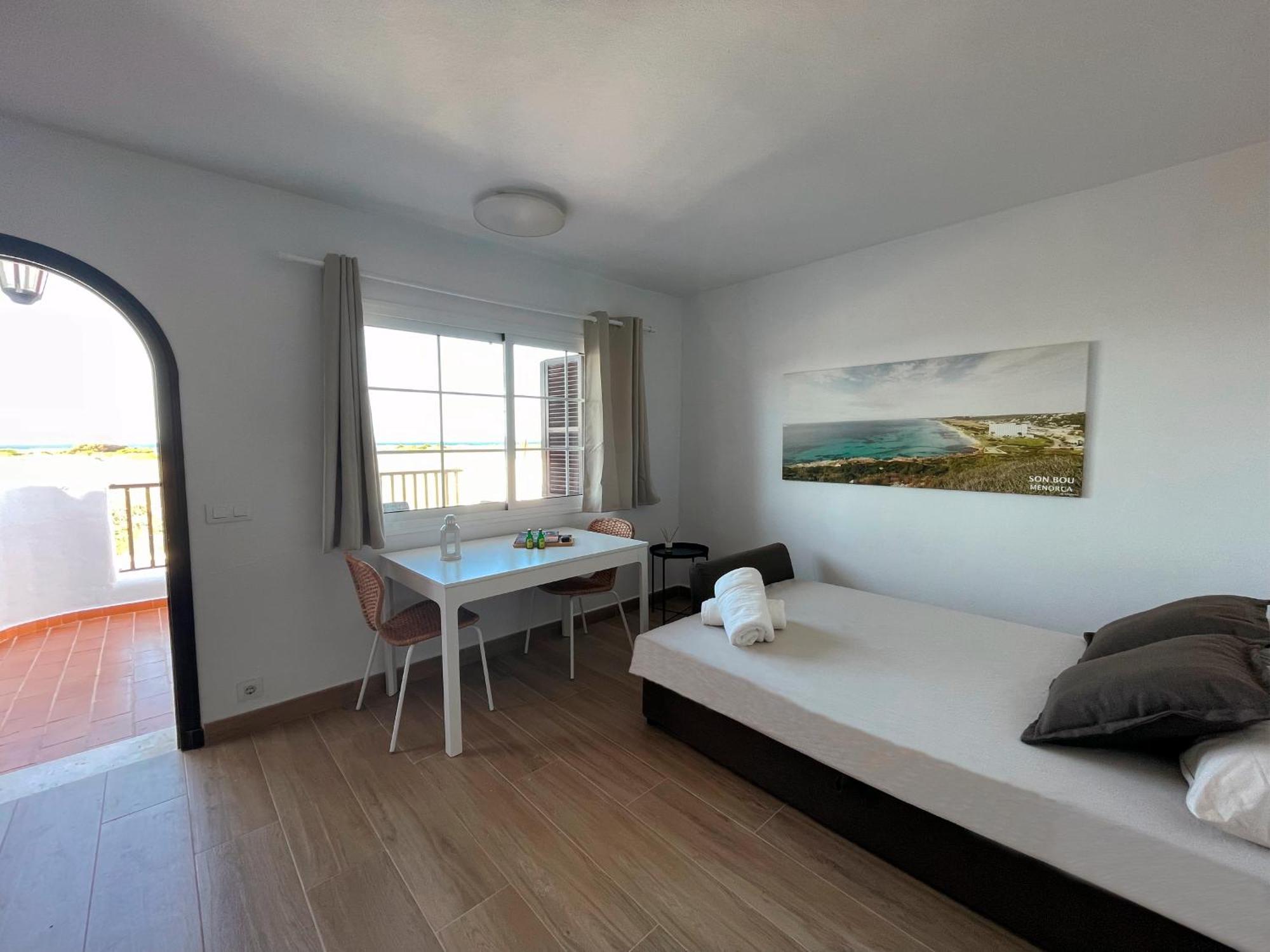 Apartamento Trini En Son Bou, Frente Al Mar, Perfecto Para Vacaciones Alaior Exterior foto